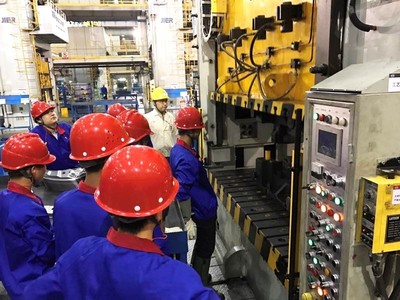 【規(guī)范入職 從“新”開始】沖壓長沙工廠組織開展新員工入職各項(xiàng)培訓(xùn)活動